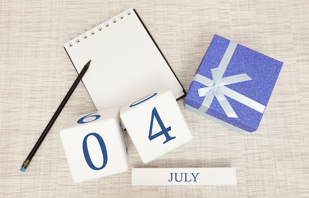 Calendario con testo blu e numeri alla moda per il 4 luglio