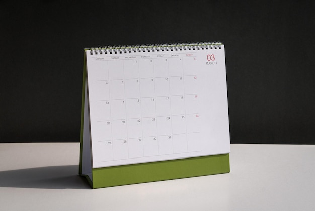 Calendario da tavolo in piedi marzo