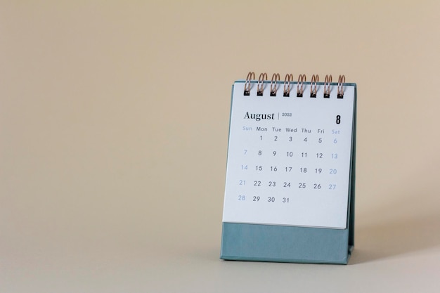 Calendario desktop per agosto 2022 Calendario per la pianificazione e la gestione di ogni data