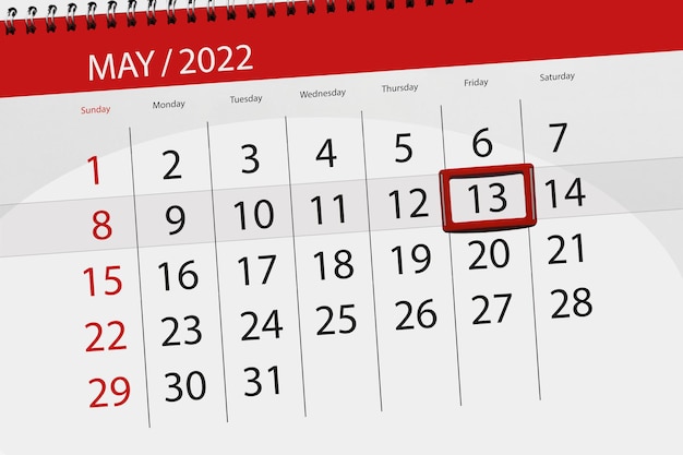 Calendario planner per il mese di maggio 2022 scadenza giorno 13 venerdì