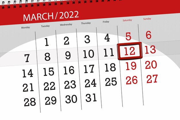 Calendario planner per il mese di marzo 2022, giorno di scadenza, 12, sabato.