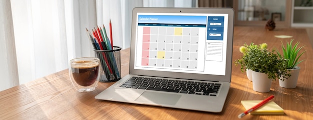 Calendario sull'applicazione software per computer per la pianificazione della pianificazione modesta
