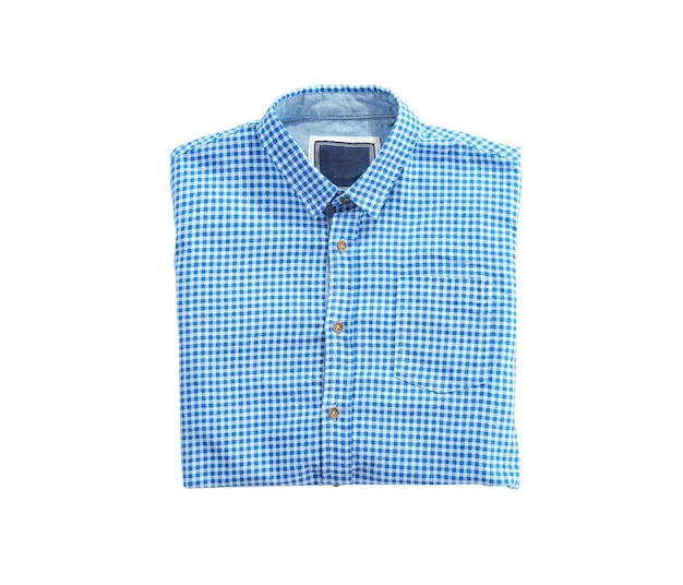 Camicia su sfondo bianco