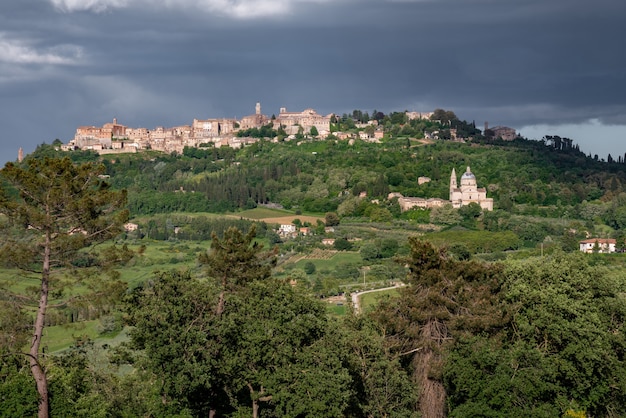 Campagna vicino a Montepulciano in Toscana