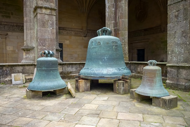 Campane di bronzo nella Cattedrale di Santiago de Compostela Galizia Spagna