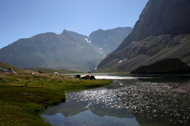 Campeggio in riva al lago