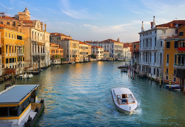 Canal Grande a Venezia all'alba, Italia