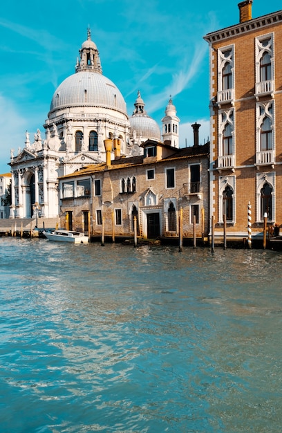 Canal Grande e Basilica di Santa Maria della Salute a Venezia