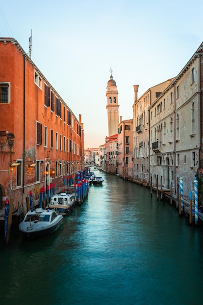 Canali d'acqua di fama mondiale di Venezia, Veneto, Italia.