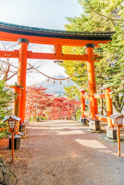 Cancello torii rosso