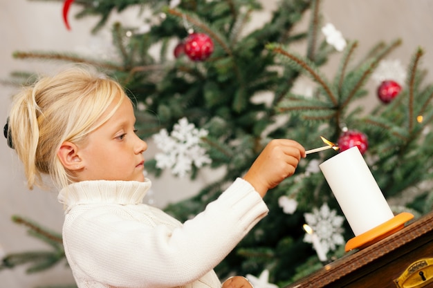 Candele natalizie per bambini