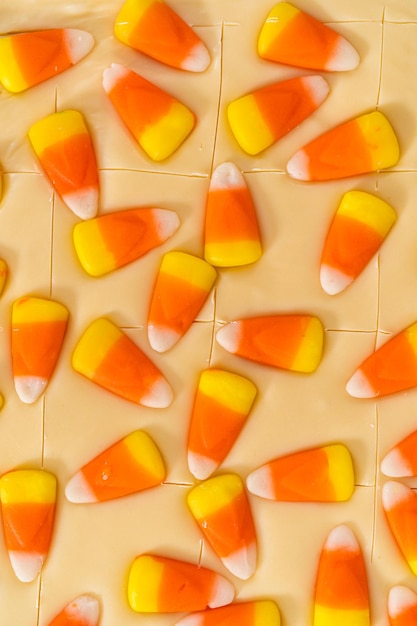 Candy corn fudge