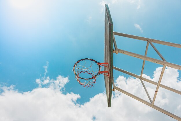 Canestro da basket per lo sport