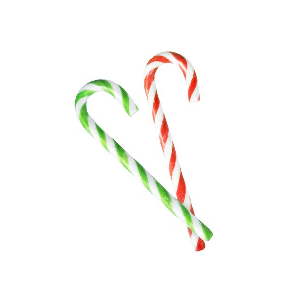 Canna di caramelle di Natale rossa e verde isolata su sfondo bianco