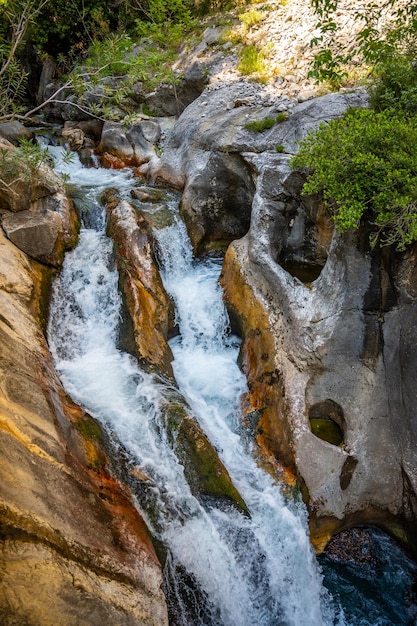 Canyon Sapadere con cascate nelle montagne del Tauro vicino ad Alanya, Turchia