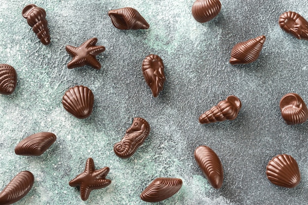 Caramelle al cioccolato a forma di frutti di mare