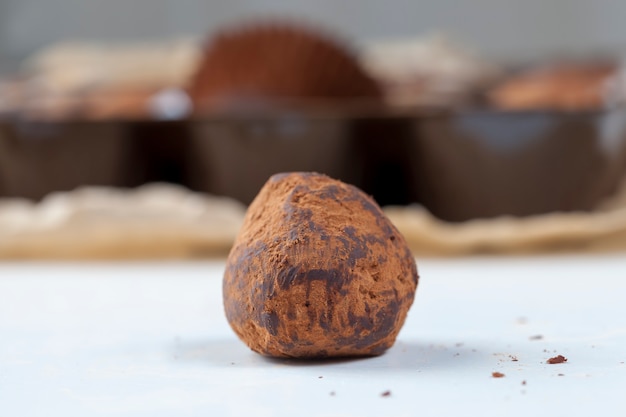 Caramelle di cioccolato amaro