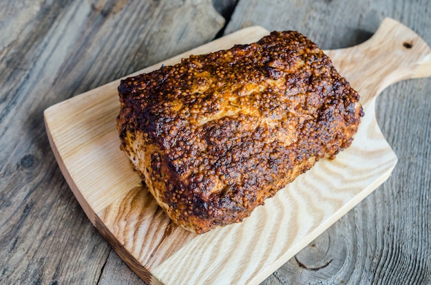 Carne alla griglia con senape di Digione