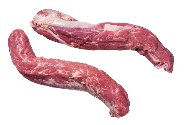 Carne di filetto di filetto di maiale crudo isolata su sfondo bianco
