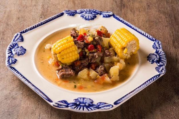 Carne e mais - Guisado - Piatto tradizionale brasiliano