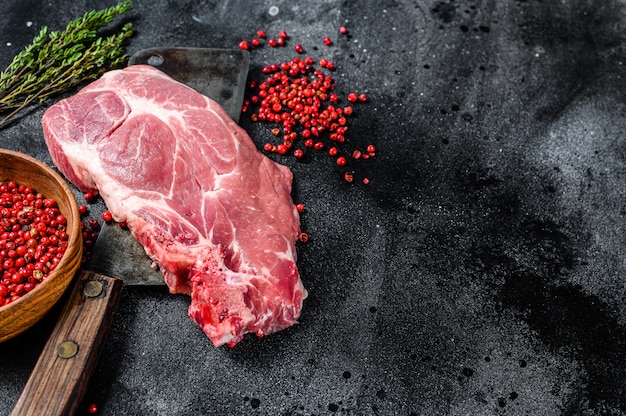 Carne suina fresca, bistecca di marmo.