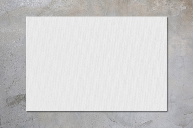 Carta patinata grigia su cemento per il design nel tuo concetto di lavoro.