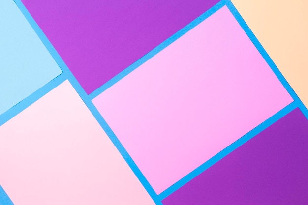 Carte a colori geometria composizione piatta sfondo con rosa viola viola giallo e blu toni