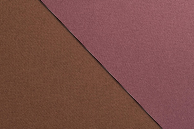 Carte di sfondo di carta kraft ruvida carta di consistenza rosso marrone bordeaux colori Mockup con spazio di copia per il testoxA