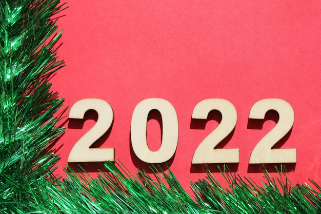 Cartolina di Natale con il numero del nuovo anno 2022. Buon anno.