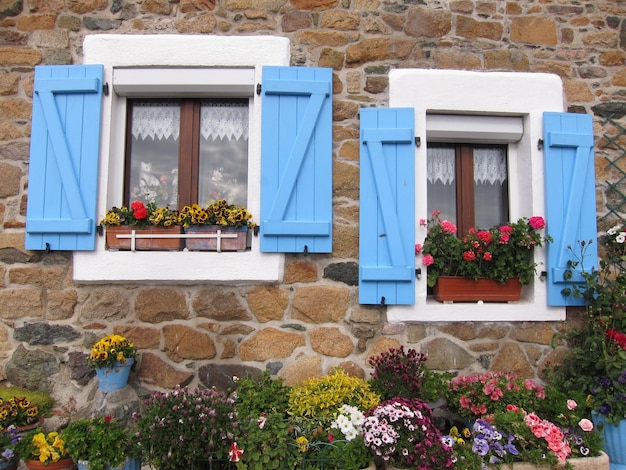 Casa con le persiane blu in Bretagna