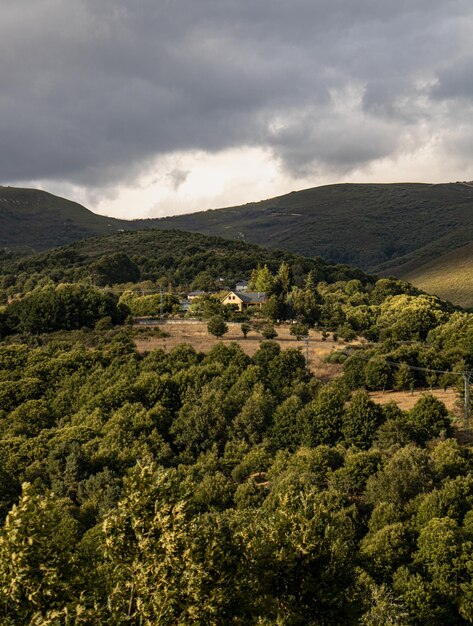 Casa nascosta nelle montagne di El Bierzo - Spagna