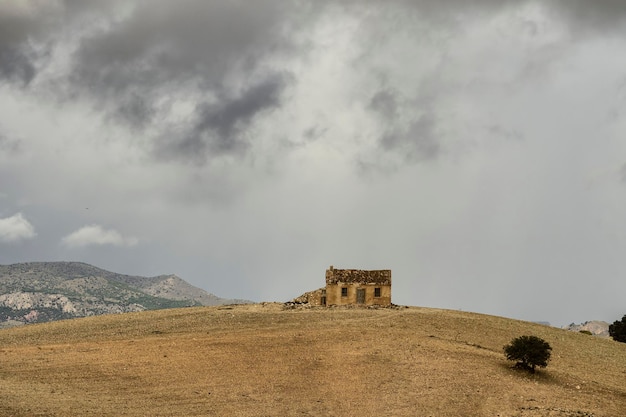 Casa rurale nella campagna del geoparco di granada