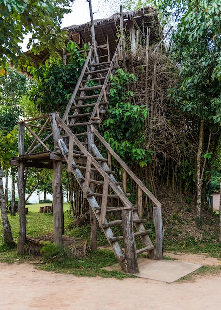 Casa sull&#39;albero in legno