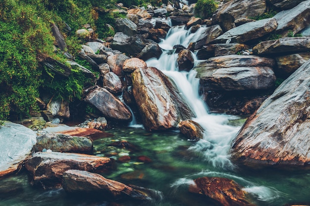 Cascata Bhagsu. Bhagsu, Himachal Pradesh, India