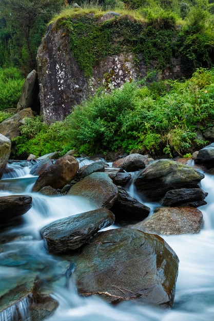 Cascata di Bhagsu in Bhagsu, Himachal Pradesh, India