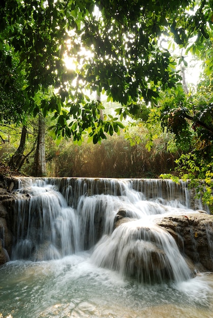 Cascata di Kuang Si, Luang prabang, Laos