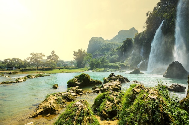 Cascata in Vietnam