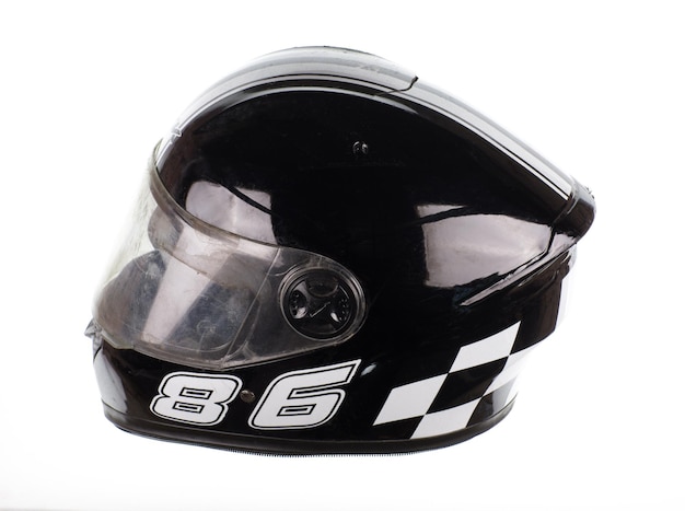 casco da motocicletta nero isolato su sfondo bianco