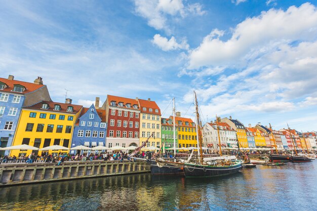 Case colorate nella città vecchia di Copenaghen