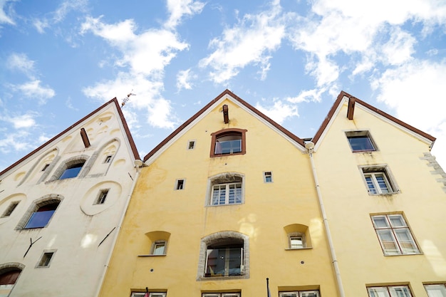 Case medievali chiamate Tre Sorelle sulla strada Pikk a Tallinn, in Estonia