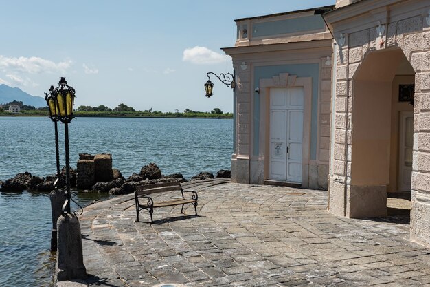 Casina Vanvitelliana Lussuosa villa italiana in stile barocco Casa sull'acqua