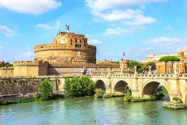 Castel Sant' Angelo e Ponte Sant' Angelo Roma Italia