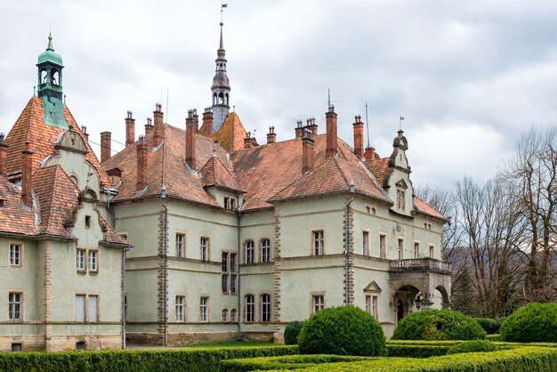 Castello di caccia del conte Schonborn a Carpaty