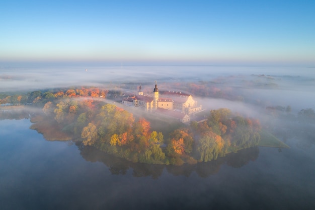Castello di Niasvizh, Bielorussia. Foto aerea