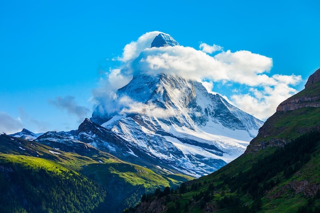 Catena montuosa del Cervino in Svizzera