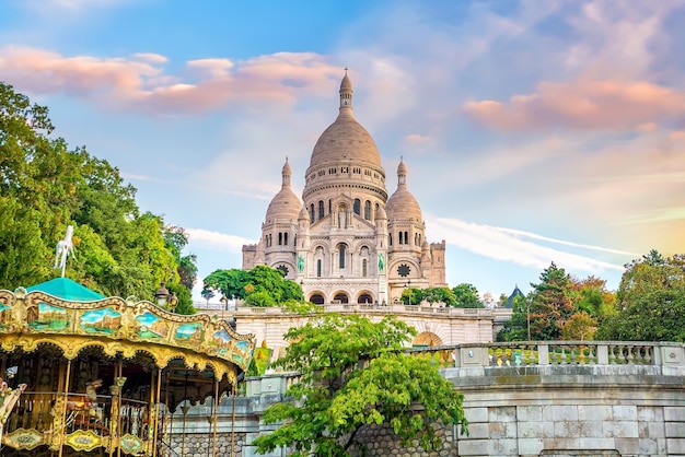 Cattedrale del Sacro Cuore sulla collina di Montmartre a Parigi, Francia