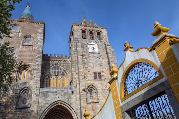 Cattedrale di Evora Evora Portogallo