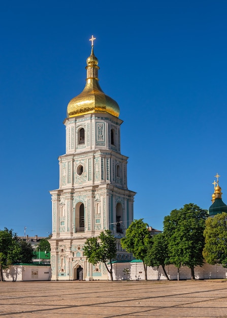 Cattedrale di Santa Sofia in Piazza Santa Sofia a Kiev, Ucraina, in una soleggiata mattina d'estate