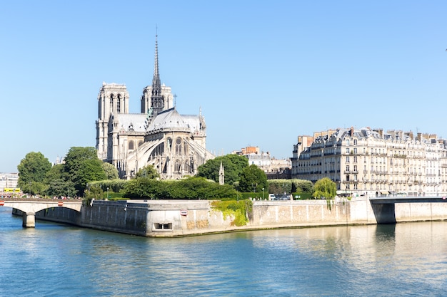 Cattedrale Notre Dame Parigi