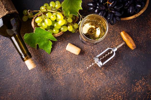 Cavatappi d&#39;uva, vino e vintage